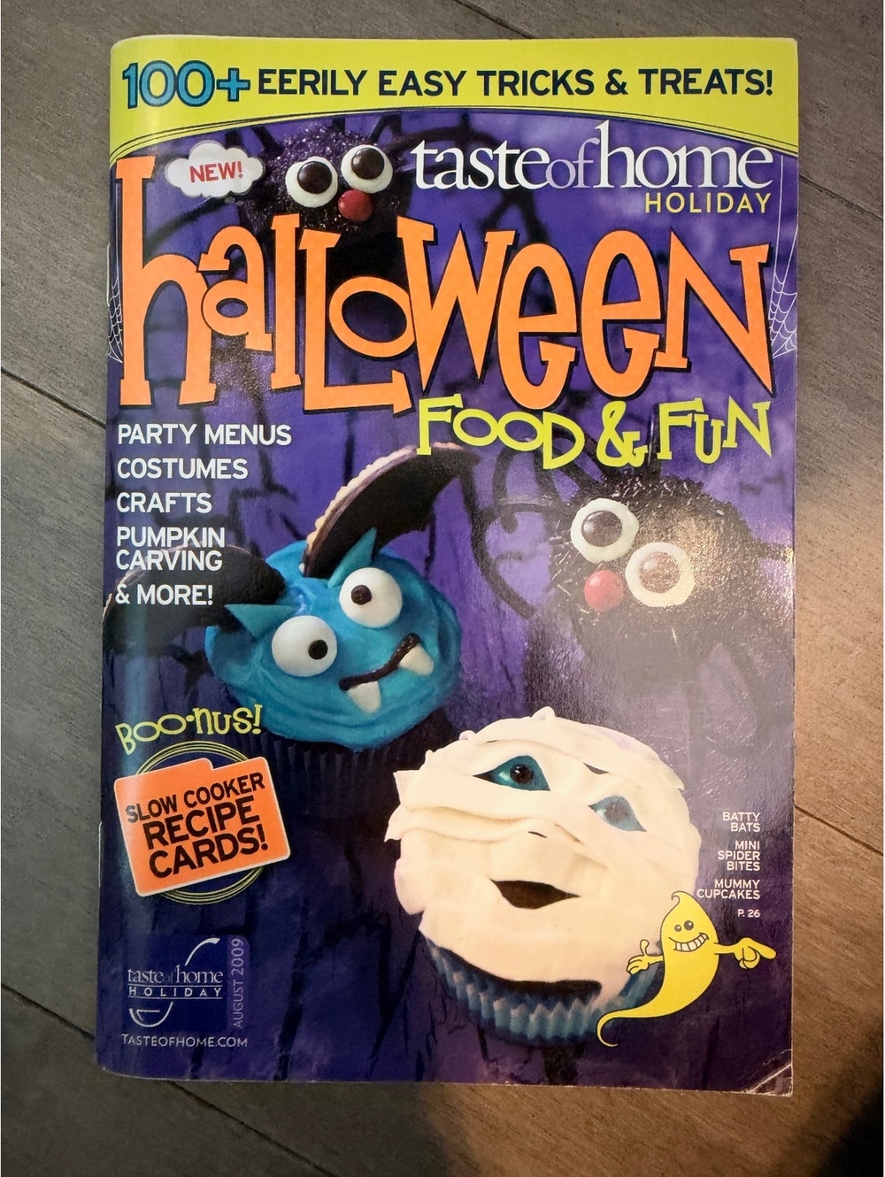 Taste of Home Holiday Halloween Food & Fun Cookbook - Party Menus, Costumes, and